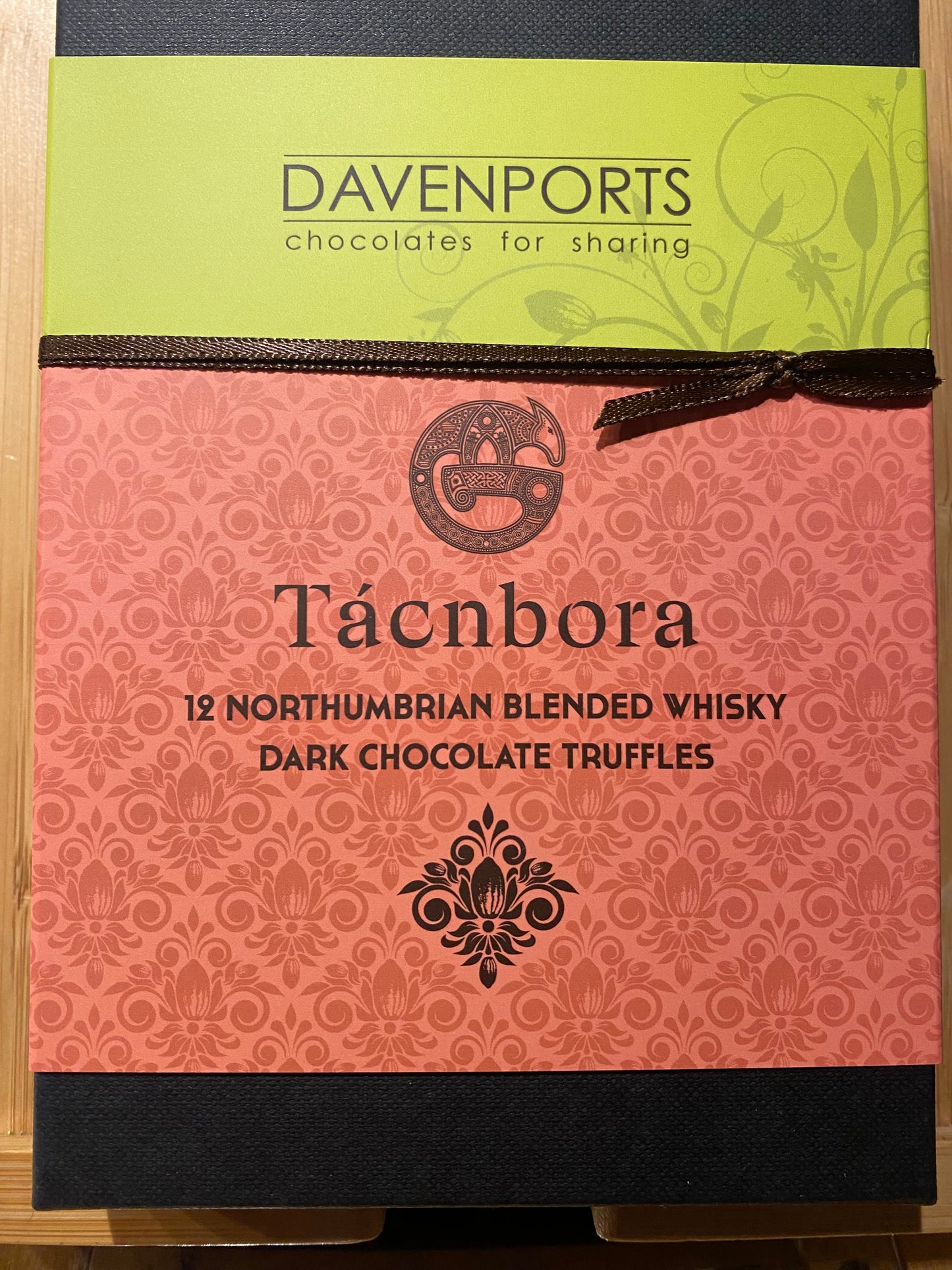 Tacnbora - 12 Northumbrian blended whisky truffles