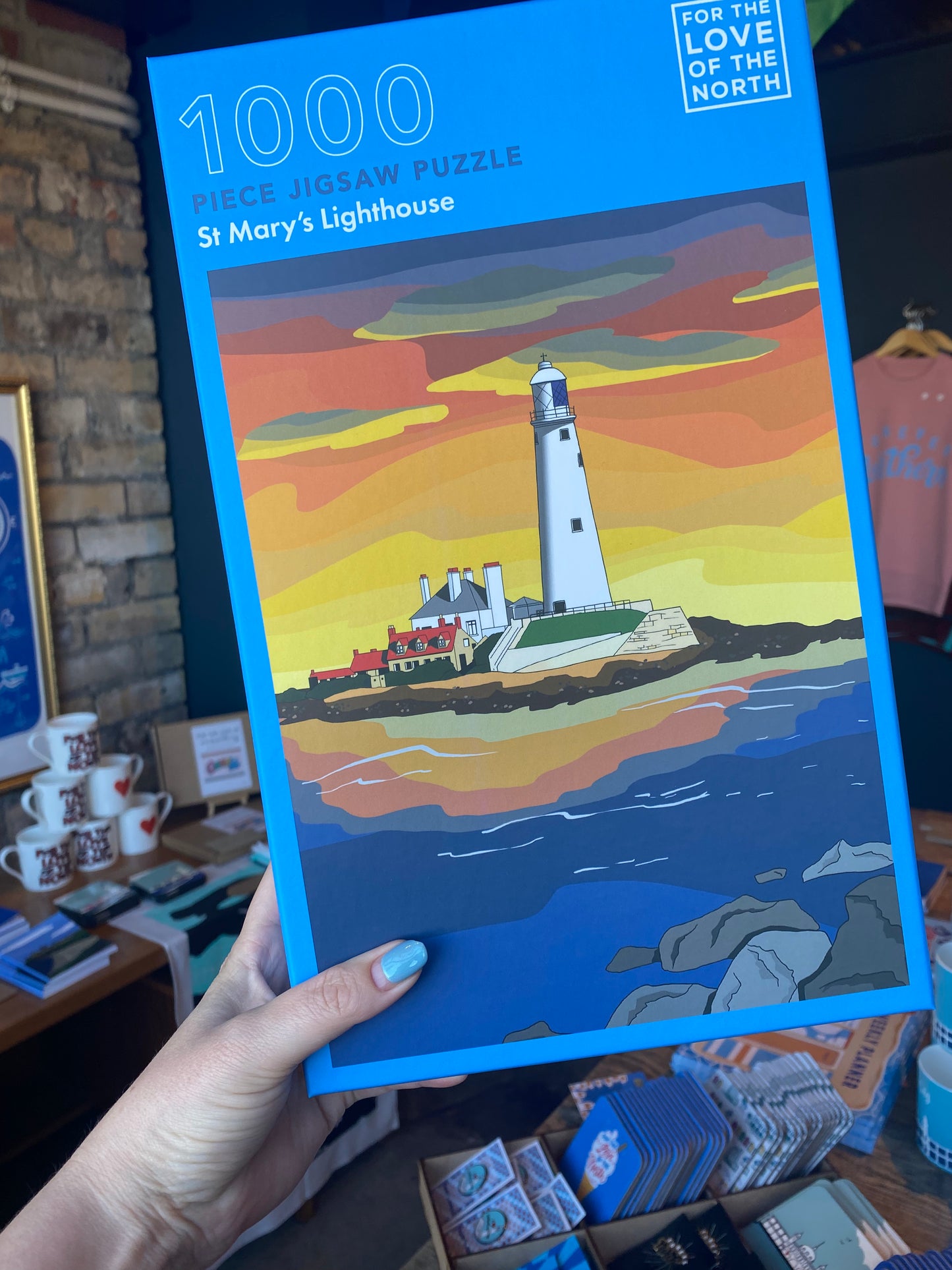 St Mary's Lighthouse 1000 piece jigsaw - For The Love Of The North