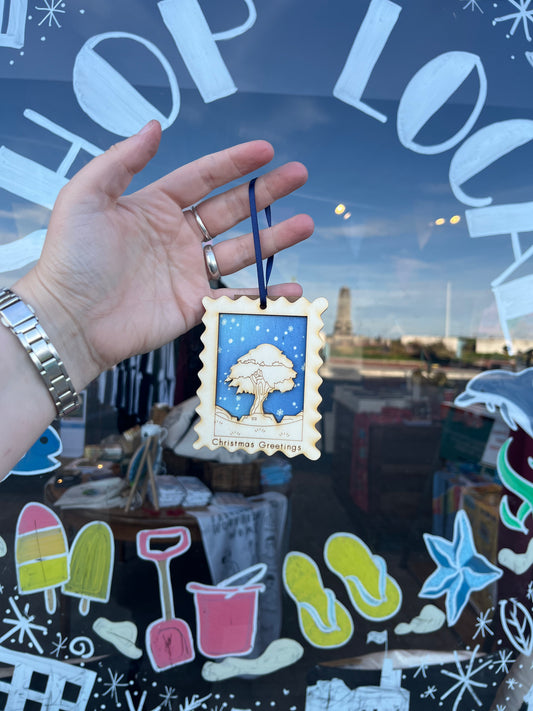 A Sycamore Gap Portrait Decoration