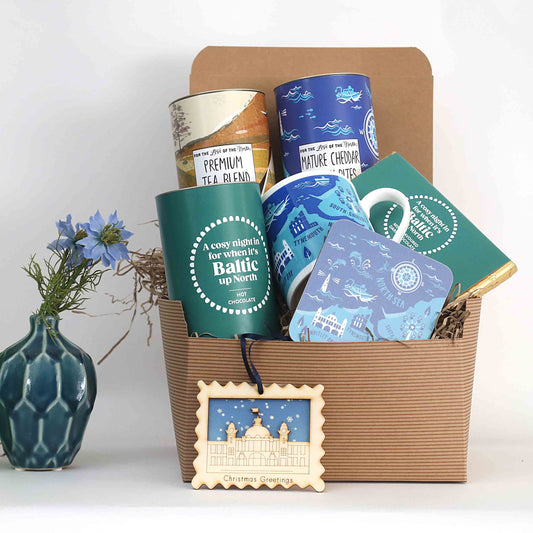 PRE-ORDER Cosy Coastal Gift Box
