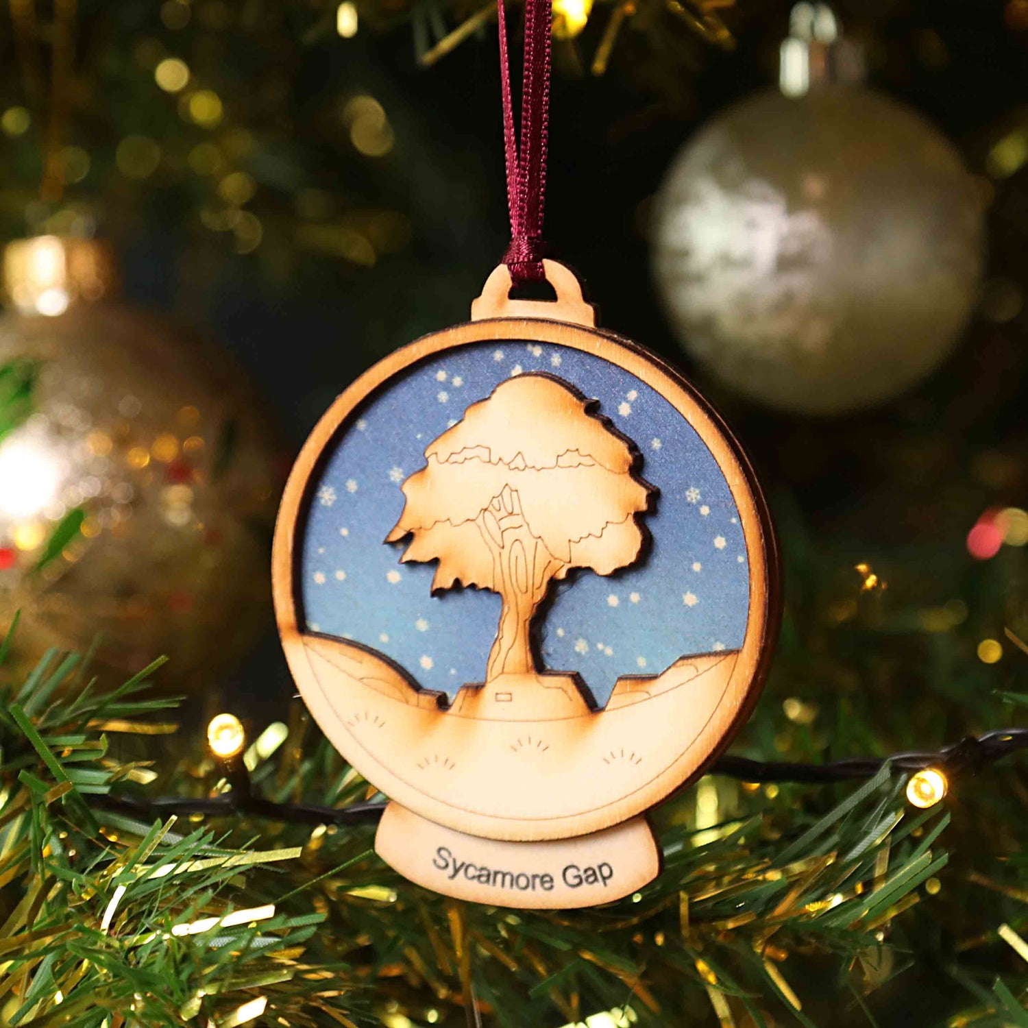 Sycamore Gap Snow Globe Decoration - For The Love Of The North