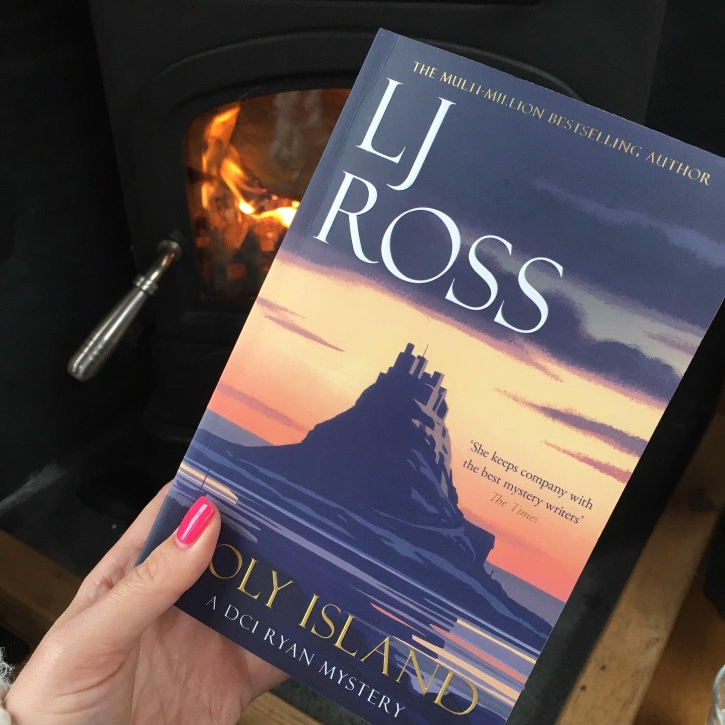 Holy Island - DCI Ryan Book No. 1 by LJ Ross - For The Love Of The North