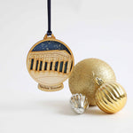 Load image into Gallery viewer, Penshaw Monument Snow Globe Decoration
