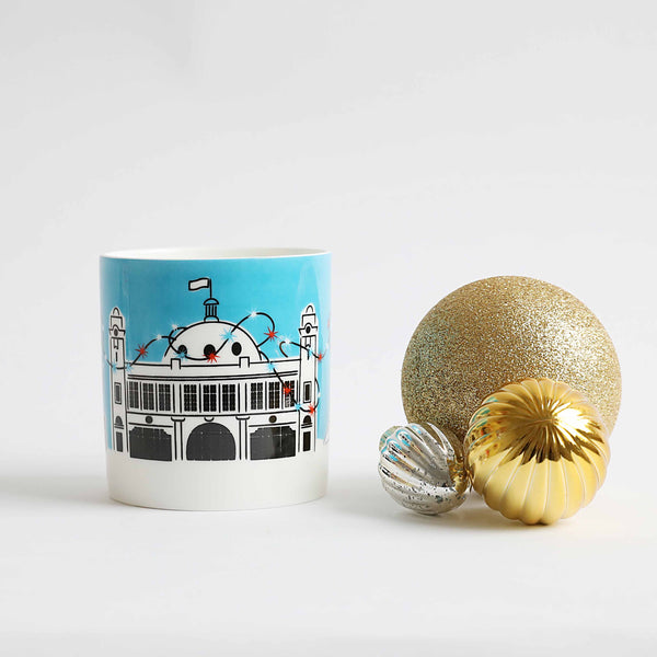 The Coast at Christmas mug